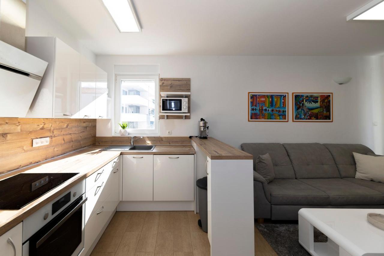 Joy 2 Apartment Novalja Zewnętrze zdjęcie